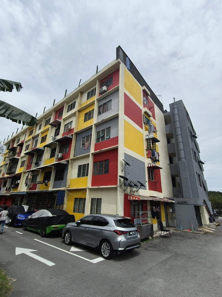 Flat Taman Restu Kajang Freehold Berhampiran Kajang Town MRT & KTM