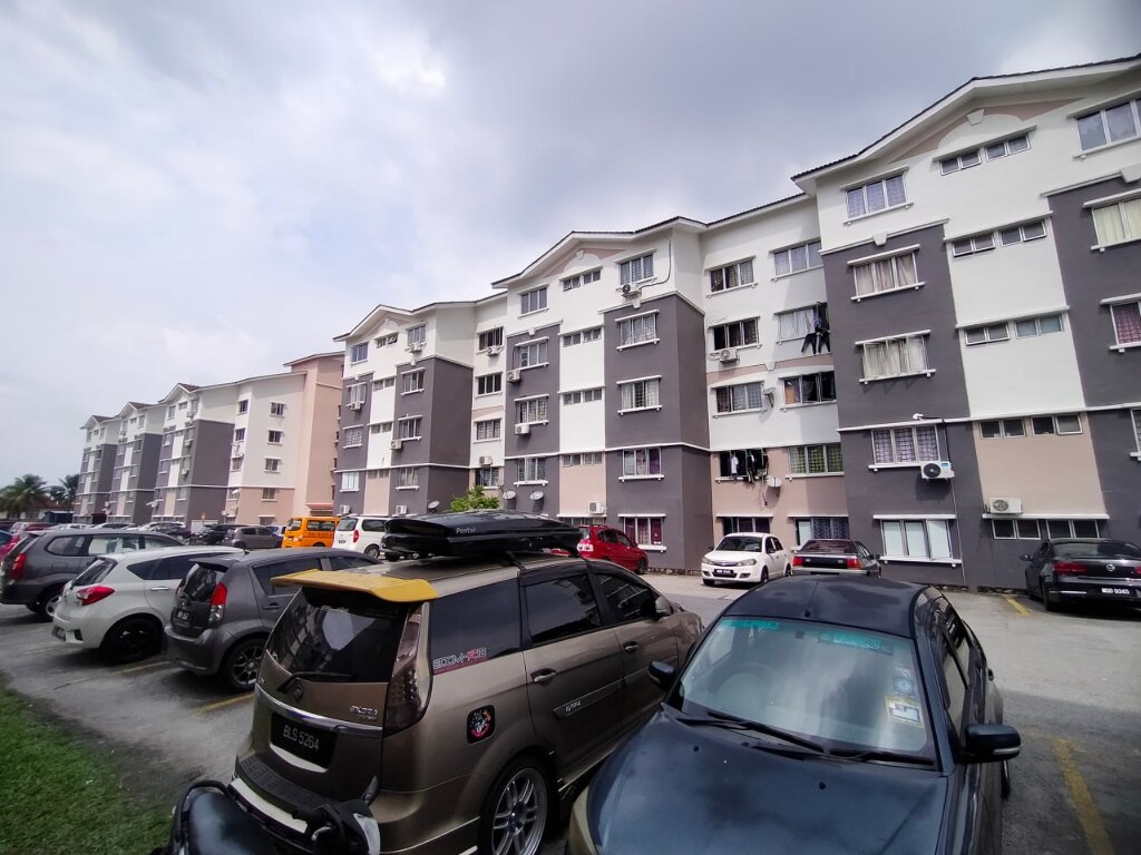 Apartment Rose Bandar Saujana Utama (SU1) Berhampiran UITM & ELMINA